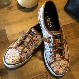 Sperry Floral Print